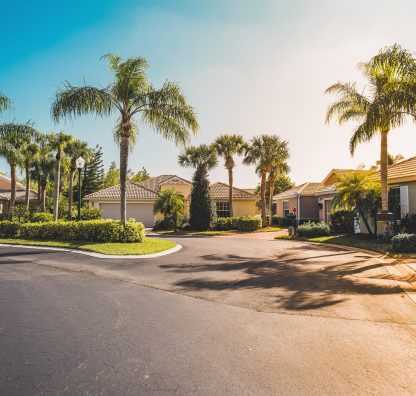 10 Top Tips to Buying Property in Florida