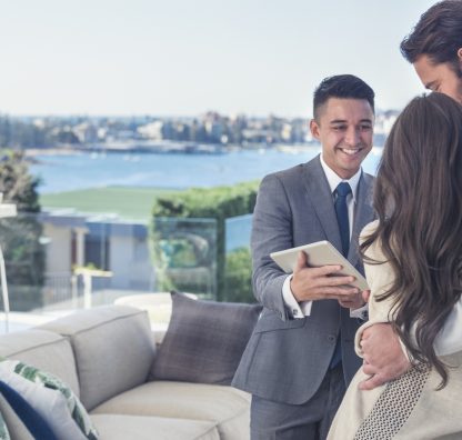 Top Things to Know About Working with a REALTOR® in the USA