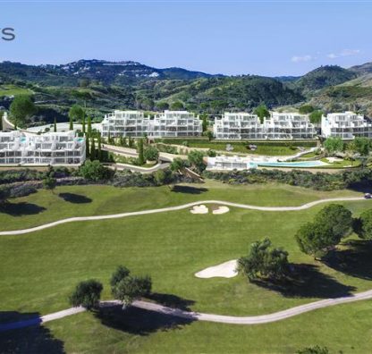 5 Reasons why Buying a Property on a Golf Resort is a Great Investment