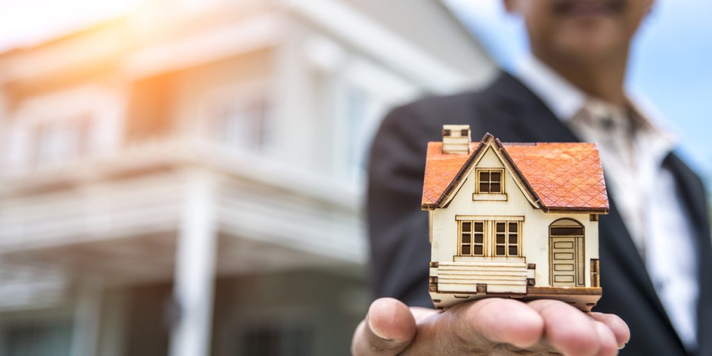 Why you should choose an Agent, NOT a property, when planning a